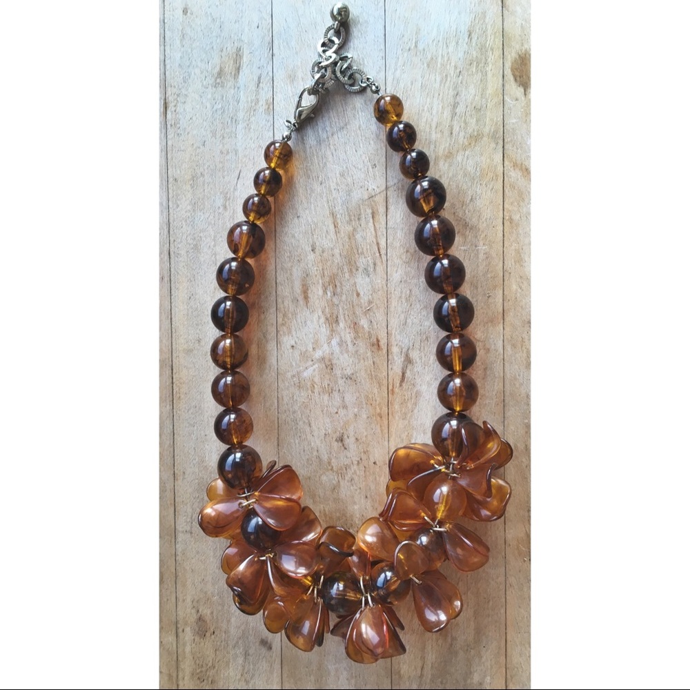 Amber necklace and earring set